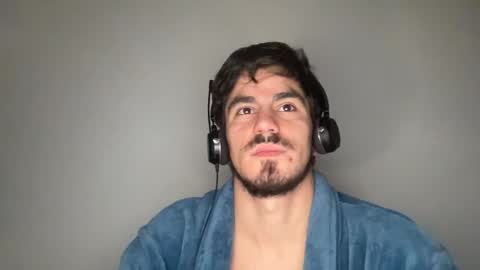 Snapshot of eatwoproject chatting on April 4, 9:45 pm eatwoproject online show from April 4, 9:45 pm