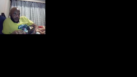 Snapshot of eatxaxa chatting on October 1, 2:06 am Eatxaxa online show from October 1, 2:06 am