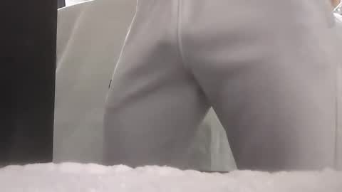 ebae69 online show from December 1, 6:40 am