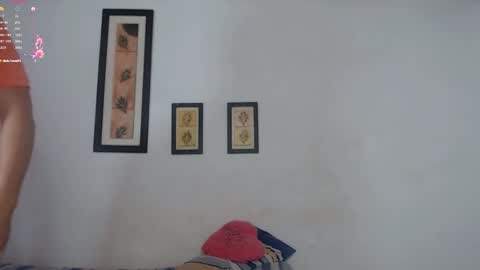 Laraand Drake online show from January 13, 10:47 am