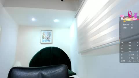 Snapshot of ebbafernandez1_ chatting on April 23, 12:04 pm online show from April 23, 12:04 pm