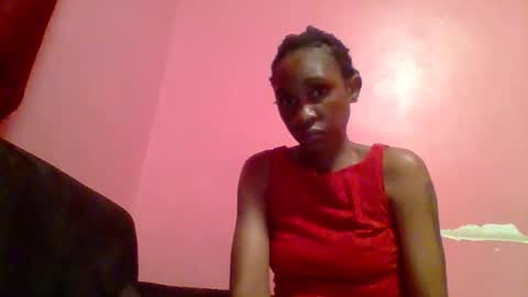 Snapshot of ebon_fantasy1 chatting on May 1, 7:40 pm Ebon Fantasy1s online show from May 1, 7:40 pm