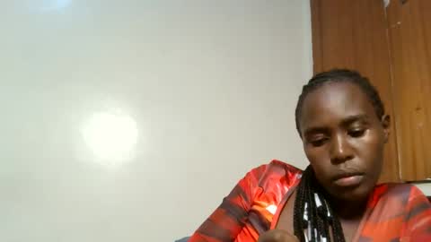 Snapshot of eboniey_slim chatting on February 28, 5:08 am eboniey_slim online show from February 28, 5:08 am