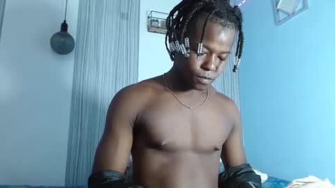 Chris Palaz  online show from November 18, 7:24 am