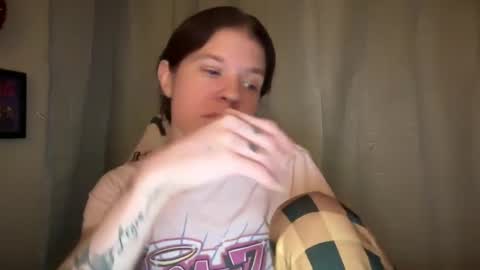 americnbarbie online show from February 18, 6:04 am