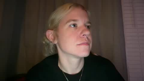 americnbarbie online show from November 17, 3:56 am