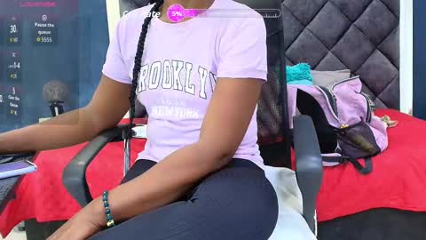 Snapshot of ebony__jheim chatting on October 4, 11:41 am jheim online show from October 4, 11:41 am