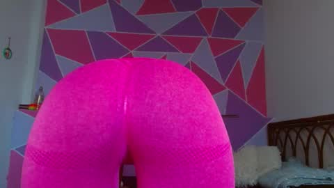 Snapshot of ebony_alika chatting on January 9, 5:11 pm Alika Ashanti online show from January 9, 5:11 pm