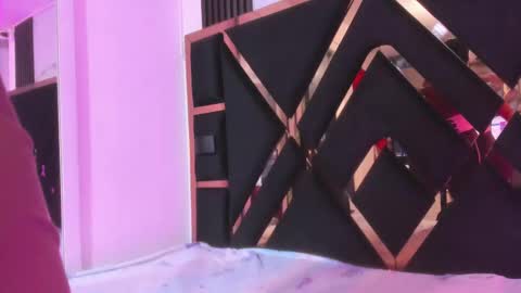 Snapshot of ebony_beautifull chatting on September 12, 1:38 am Luci online show from September 12, 1:38 am