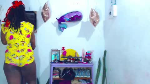 chayna smith online show from February 9, 5:43 pm