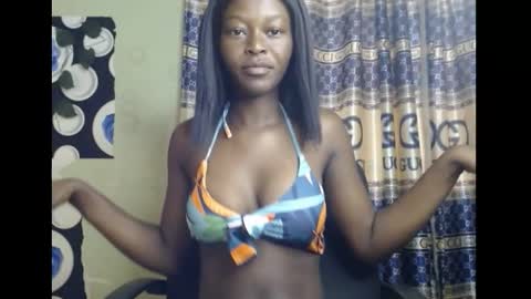 Snapshot of ebony_dark_melaninqueen chatting on September 29, 9:14 am vicky online show from September 29, 9:14 am