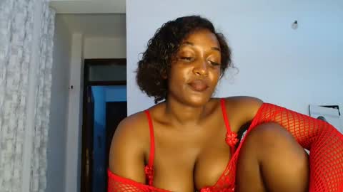 ebony online show from February 5, 8:24 pm