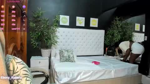 ebony_katterin online show from December 4, 10:57 am