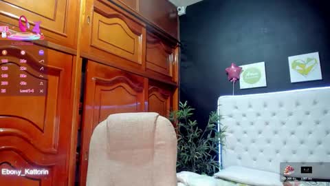 ebony_katterin online show from March 9, 11:36 am