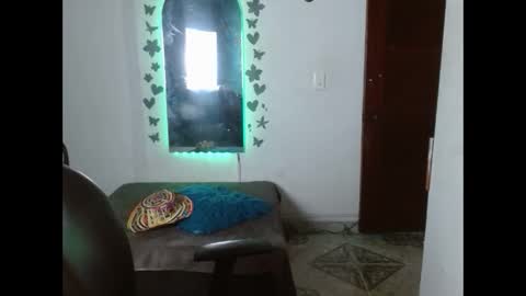 ebony_luna1 online show from February 23, 7:33 pm