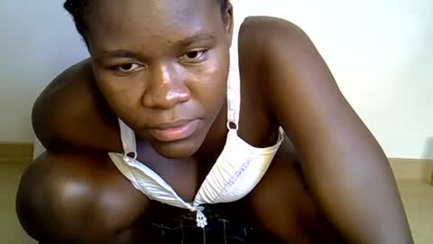 ebony_lynne online show from June 23, 1:09 pm