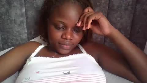 tasha online show from November 22, 9:08 am