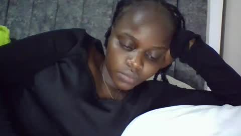 Snapshot of ebony_tasha chatting on March 13, 6:25 pm tasha online show from March 13, 6:25 pm