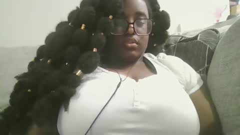 Snapshot of ebonybigtitqueen1 chatting on October 18, 1:01 pm ebonybigtitqueen1 online show from October 18, 1:01 pm