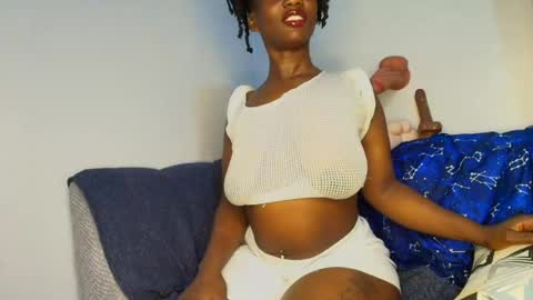 Snapshot of ebonycandymelani chatting on July 7, 9:08 pm Ebony Melanie online show from July 7, 9:08 pm