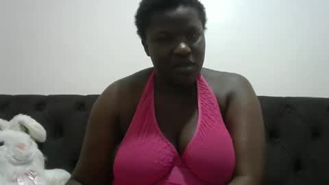 Snapshot of ebonycheb chatting on December 4, 10:57 am ebonycheb online show from December 4, 10:57 am