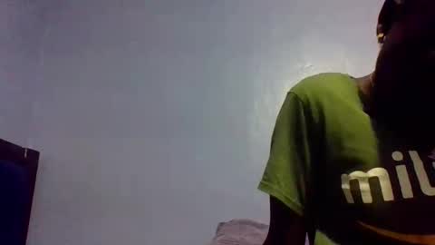 Snapshot of ebonydol2 chatting on February 23, 7:44 am ebonydol2 online show from February 23, 7:44 am