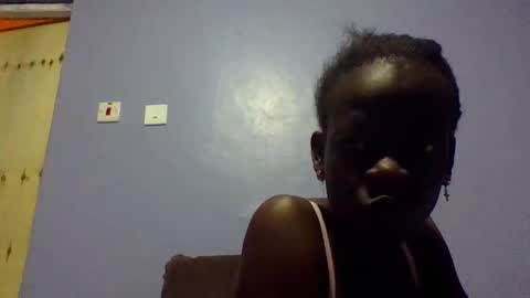 Snapshot of ebonydol2 chatting on February 24, 4:38 am ebonydol2 online show from February 24, 4:38 am