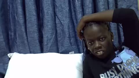 Snapshot of ebonydol2 chatting on March 4, 7:41 am ebonydol2 online show from March 4, 7:41 am