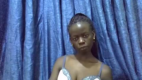 Snapshot of ebonydol2 chatting on March 6, 4:28 pm ebonydol2 online show from March 6, 4:28 pm