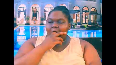 Snapshot of ebonyhotbuns4u2luv chatting on November 28, 10:01 pm ebonyhotbuns4u2luv online show from November 28, 10:01 pm