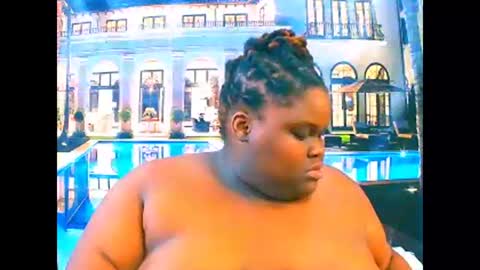 ebonyhotbuns4u2luv online show from February 12, 9:10 pm