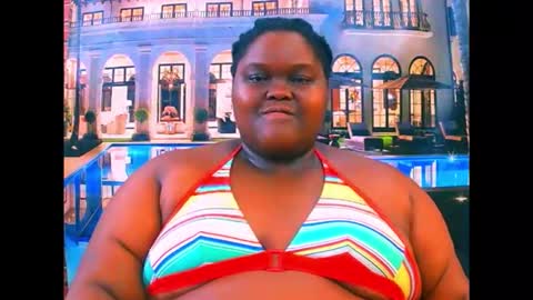 ebonyhotbuns4u2luv online show from May 5, 6:49 pm