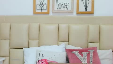 Ludovica online show from November 18, 3:34 am