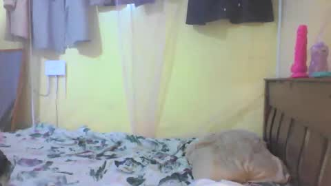 Ebonymuse2 online show from April 15, 7:10 pm