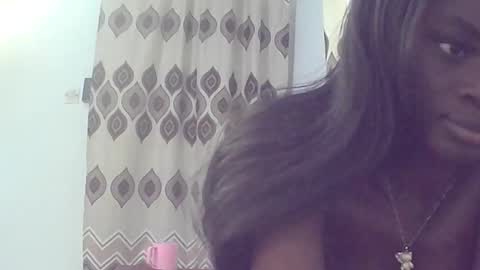 queen online show from October 4, 1:42 pm