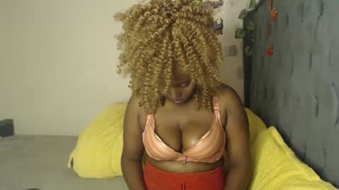 ebonyshiks online show from October 21, 7:53 am