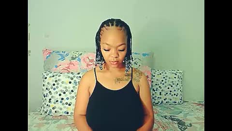 ebonyshy123 online show from December 7, 6:21 am
