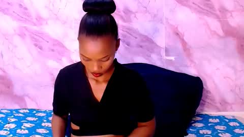 Candy online show from February 23, 6:01 pm