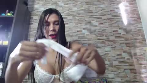 ebonyxprincess online show from May 4, 9:22 pm