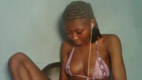 ebonyxxbabe online show from October 14, 11:27 pm