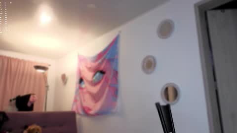 Colette online show from November 12, 6:03 am