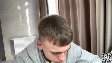 echowraith online show from December 19, 8:43 am