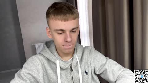 echowraith online show from December 22, 8:55 am