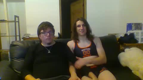 Snapshot of echowulf96 chatting on November 3, 3:24 pm echowulf96 online show from November 3, 3:24 pm