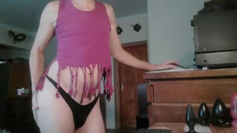 Snapshot of ecita chatting on December 17, 9:17 am Ecita online show from December 17, 9:17 am