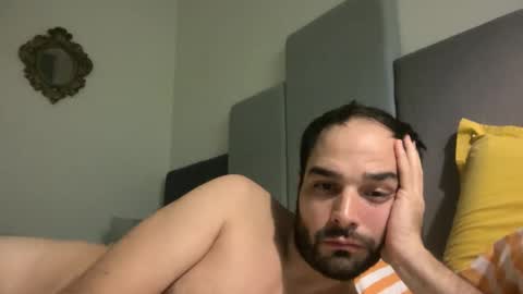 ET87 online show from December 1, 5:24 pm