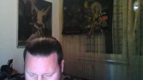 Edward online show from October 1, 5:52 pm