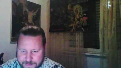 Edward online show from October 6, 5:43 pm