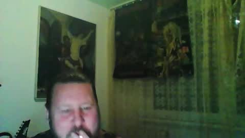 Edward online show from November 17, 7:08 pm