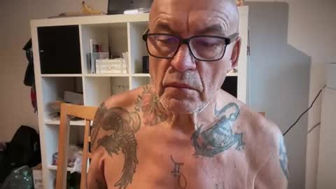 eddelmar online show from February 6, 8:40 am